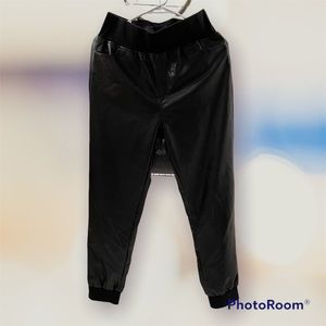 Kendall + Kylie joggers